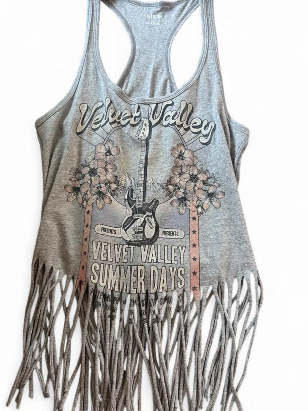 Hollister grey fringe tank top with a boho vibe